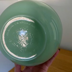 Jadeite 2000 series Fire King mixing bowl